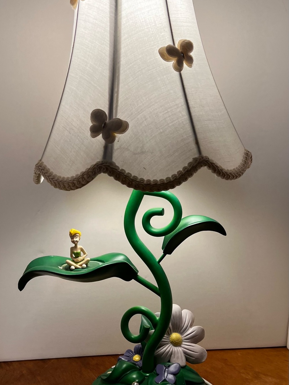 Green Floral Storybook Table Lamp with Figurine